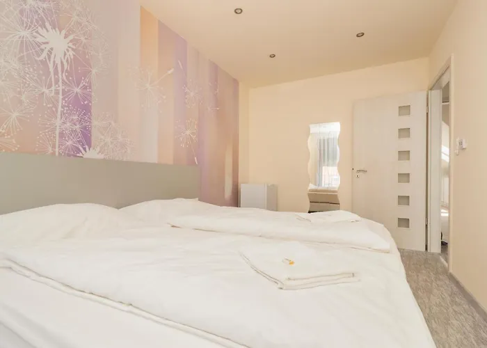 Aparthotel Ponty-papa Rendezvenyhaz *